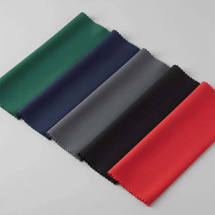 نسيج سترة في الهواء الطلق